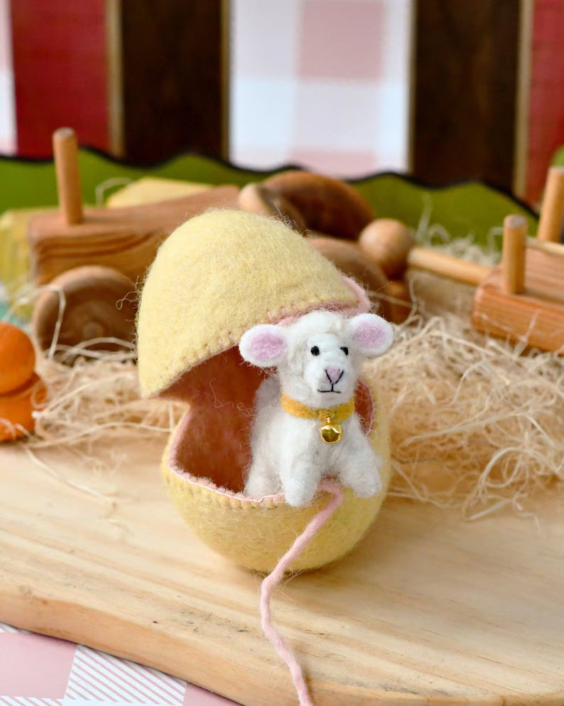 🐣Surprise Easter Egg from Wool Felt